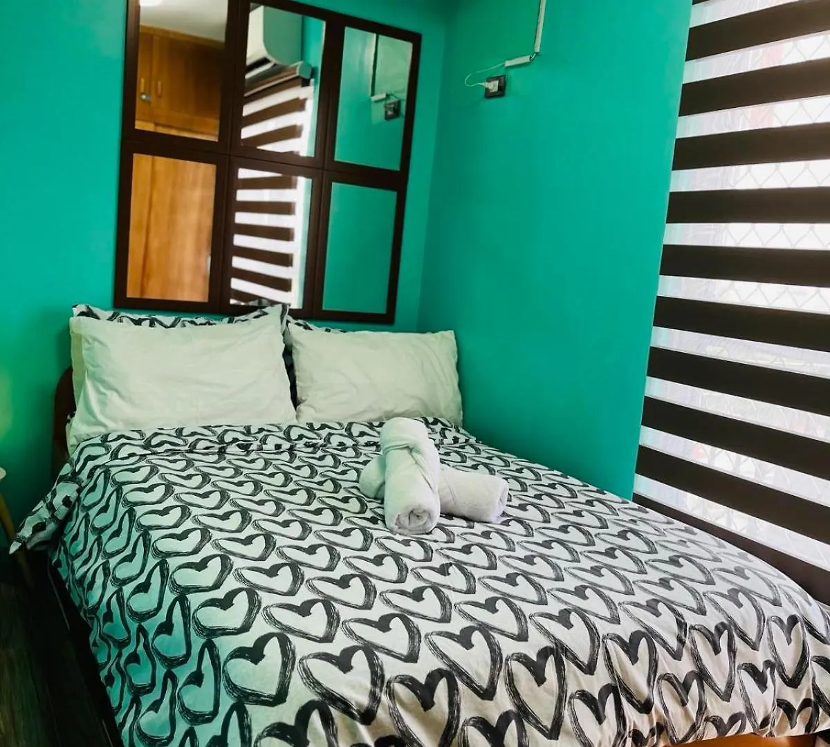 Spacious & Cozy 1-Bedroom, Sleeps 2-4 Manila Philippines