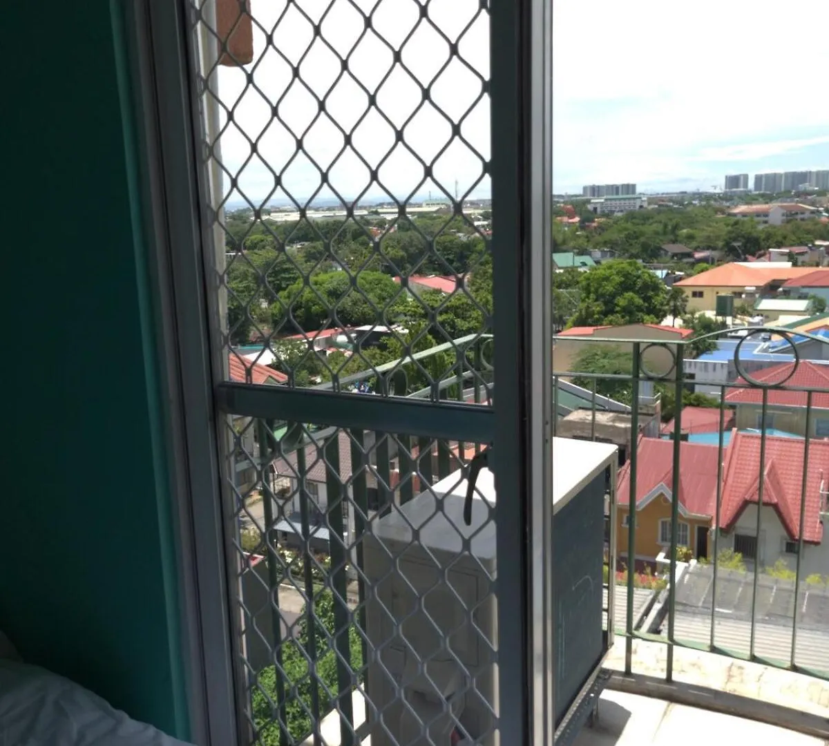 Spacious & Cozy 1-Bedroom, Sleeps 2-4 Manila Apartment