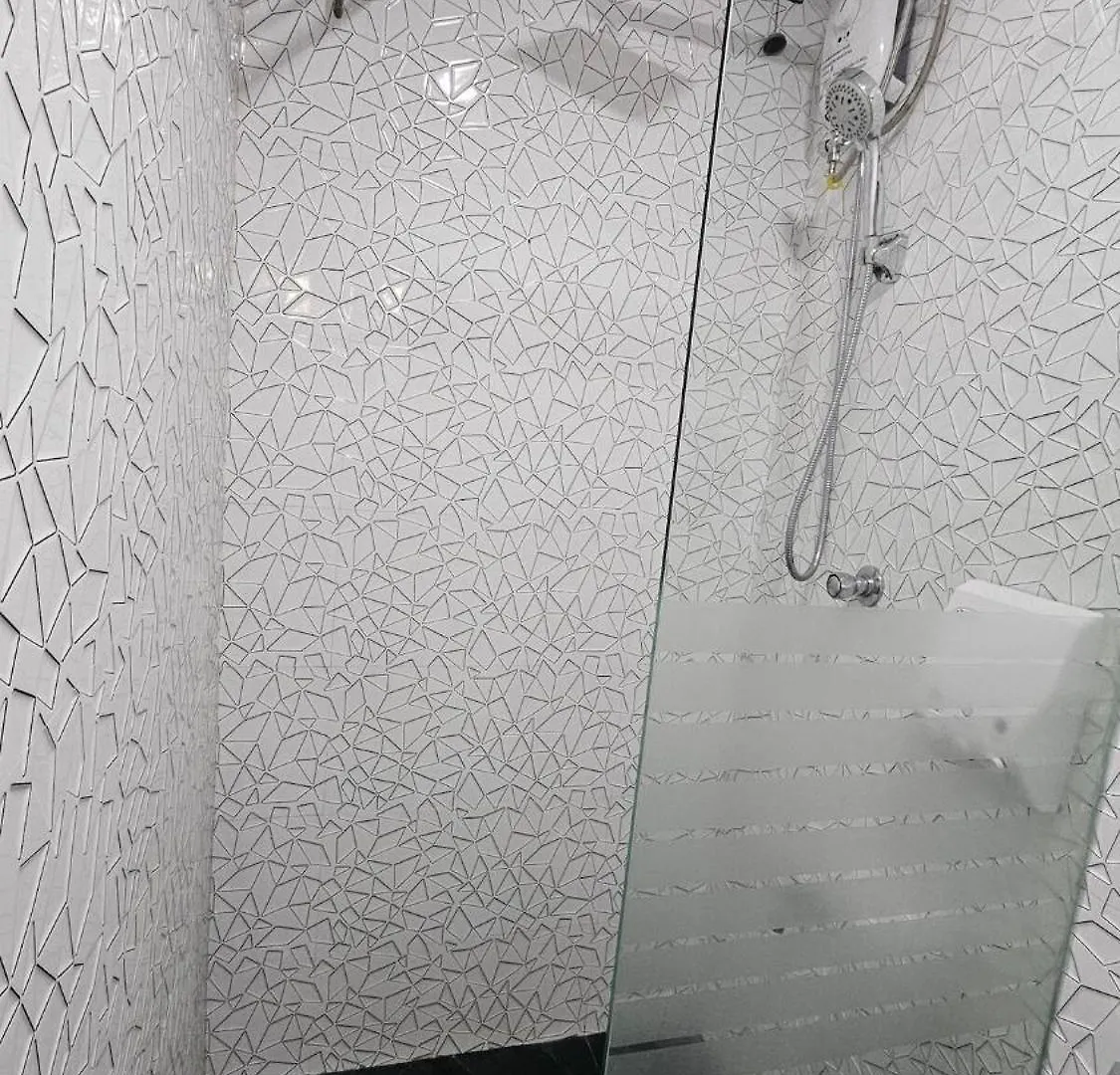 Spacious & Cozy 1-Bedroom, Sleeps 2-4 Manila